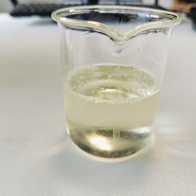 Doğal Decyl Glucoside Nonionic Surfactantlar Sarı Renkli köpük için diğer malzemelerle iyi uyumluluk