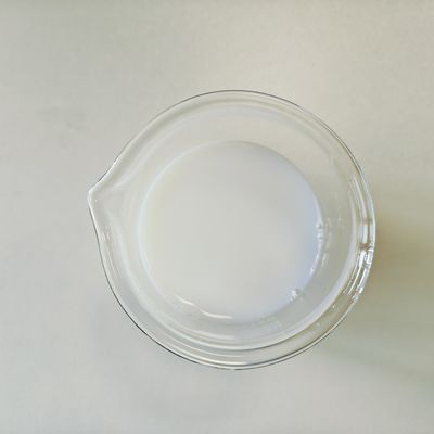 Acrylates Copolymer Anionic Acrylic Polymer Emülsiyon Kişisel Bakım Cas25035-69-2 için Katyonik Karıştırıcı