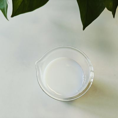 Süt Beyaz Akrilatlar Kopolymer İyi Kalınlaştırıcı Katı İçeriği Olan Sıvı Reoloji Değiştiricileri 34.0-36.0 %