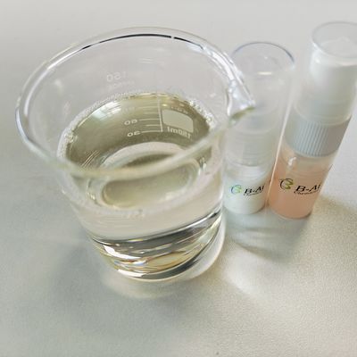 PEG-10 Dimetikone W/O Emülsiyonlar Organik Silikon Yağı Saçların Islak ve Kuru Kardalanmasını Artırır CAS 68937-54-2