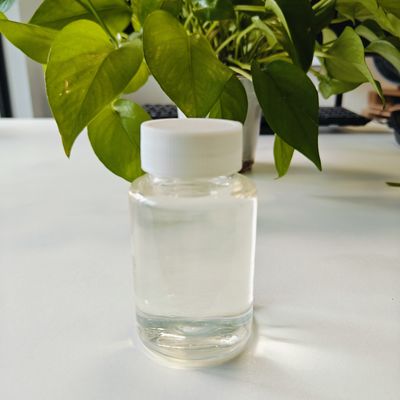 Oktokrilen Cas 6197-30-4 Yağda çözünen UVB emici güneş koruyucu ürün için mükemmel su geçirmez özelliğe sahiptir