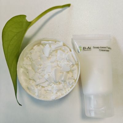 Cas 9005-08-7 PEG-150 Kişisel bakım ürünlerinde emülsif olarak kullanılan Distearate Reoloji Modifikatörleri Emulgin® EO 33