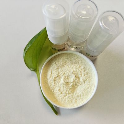 CAS 65497-29-2 Guar Hydroxypropyltrimonium Chloride Kozmetik formülasyon için Kationik Guar Sakız