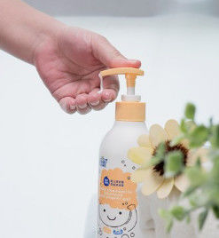 CAS 137-20-2 Sodyum Metil Oleoyl Taurate Aniyonik Surfactant Diğer Surfactantlarla İyi Uyumlu